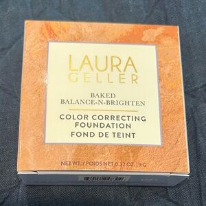 Laura Geller Make-Up Foundation